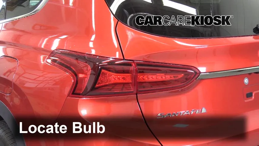 2020 Hyundai Santa Fe Limited 2.4L 4 Cyl. Luces